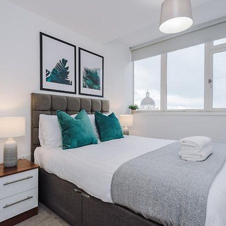 Host & Stay - Waterfront Penthouse Liverpool Exterior photo