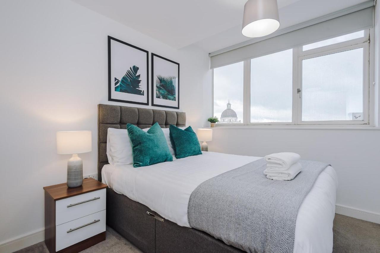 Host & Stay - Waterfront Penthouse Liverpool Exterior photo